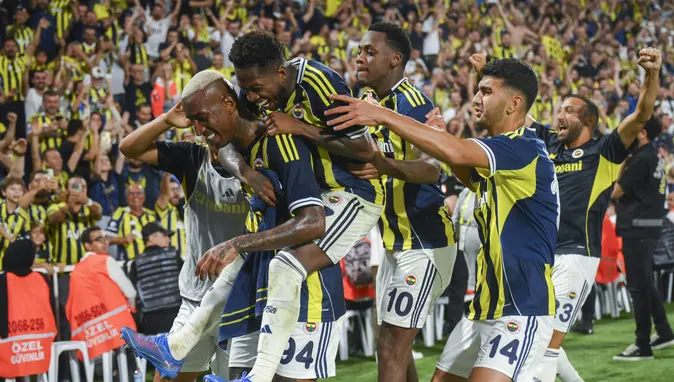 fenerbahce-21534703-0-0-4905-2762